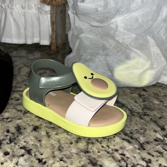 Mini Melissa Shoes Mini Melissa Size 8 Unisex Fruit Land Avocado